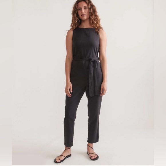 Marine Layer Eloise Belted Black  Jumpsuit . Size M - Picture 5 of 14